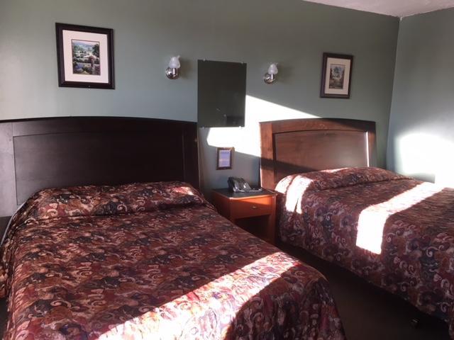 ת'אנדר ביי Modern Motel מראה חיצוני תמונה