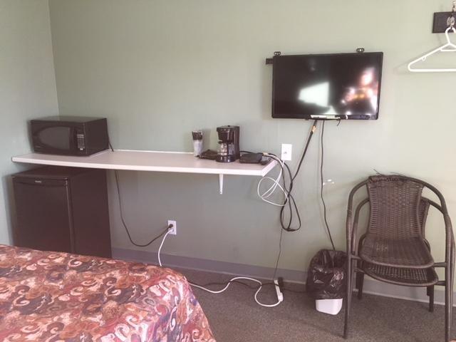 ת'אנדר ביי Modern Motel מראה חיצוני תמונה